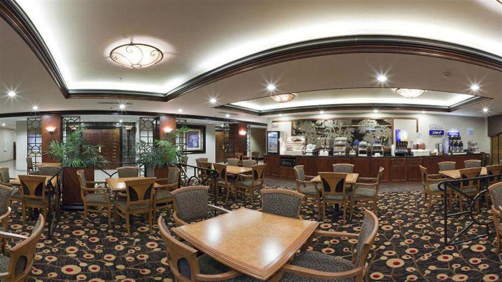 Comfort Inn & Suites Greenwood Near University Exteriör bild
